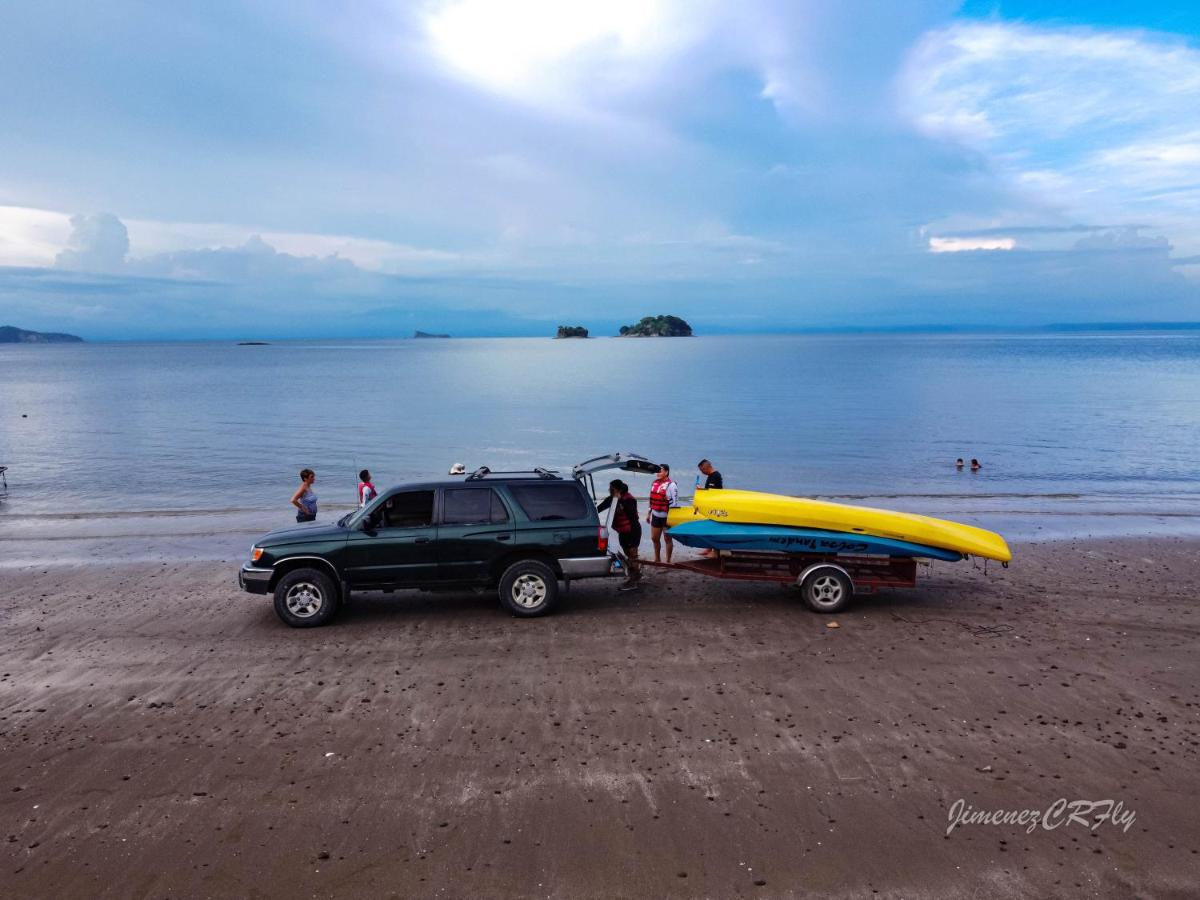 Bioluminiscencia Hostel Tours - South 파케라 외부 사진